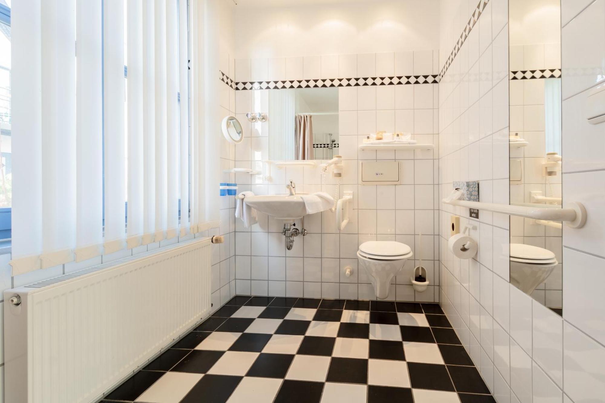 Zur alten Schmiede Schaprode Zimmer foto