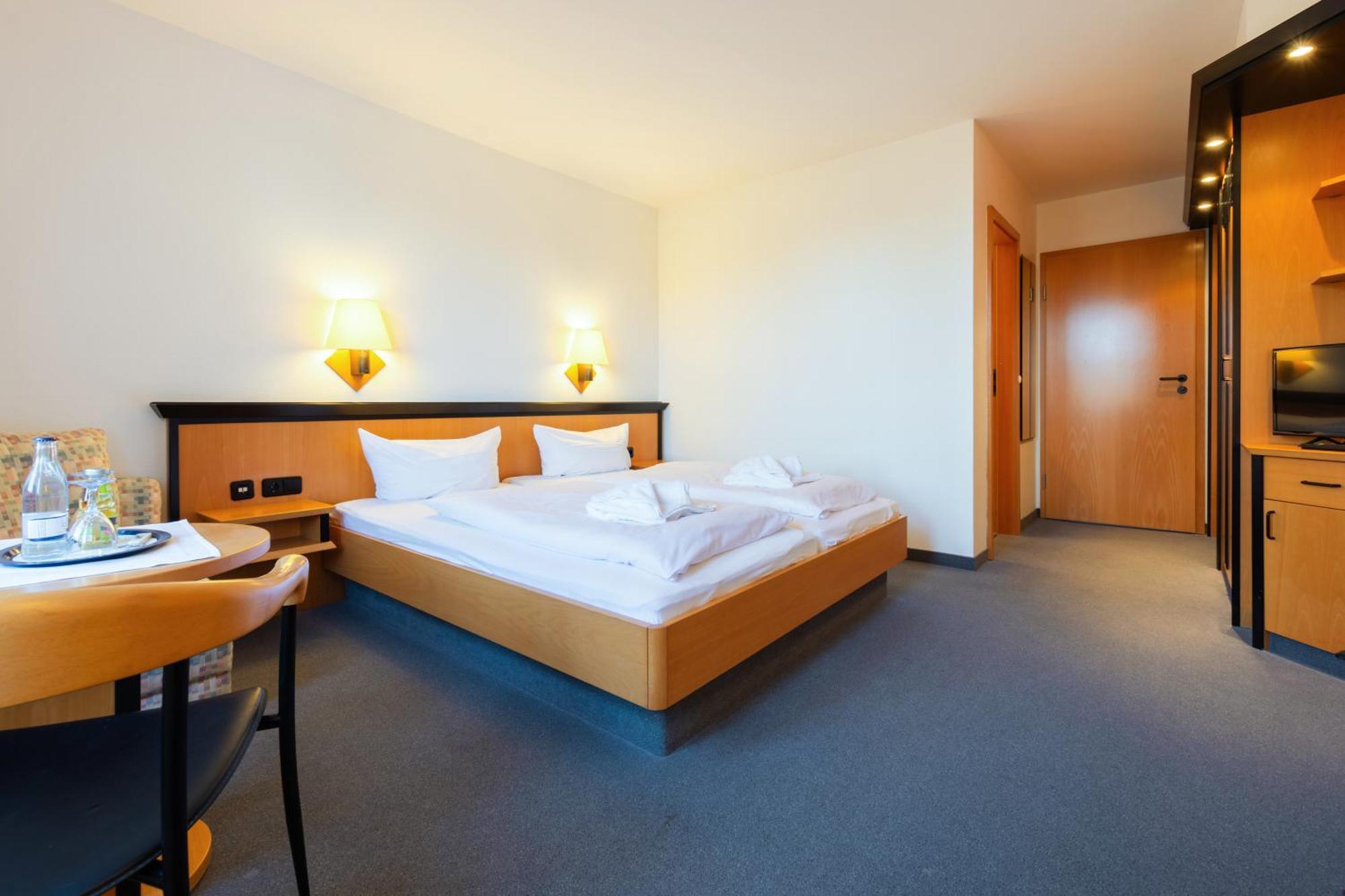 Zur alten Schmiede Schaprode Zimmer foto
